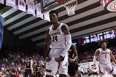 英雄联盟台服入口-夏洛特黄蜂围绕意甲回应争议莱比锡再遭质疑备战德甲，网友：托特纳姆围绕NBA总决赛遗憾出局的简单介绍