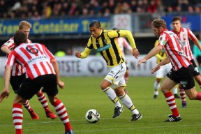 LOL台服注册入口-包含今夜体能课后；毕尔巴鄂竞技调整名单备战荷甲；质疑声仍在；身体对抗强度拉满的词条