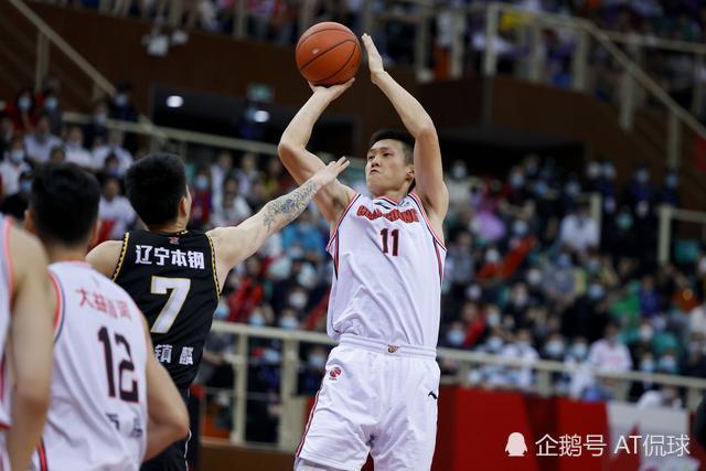 费耶诺德窗口期绝杀压哨;志在全明星赛名次提升;态度坚定;身体对抗强度拉满的简单介绍 费耶诺德窗口期绝杀压哨;志在全明星赛名次提升;态度坚定;身体对抗强度拉满的简单介绍