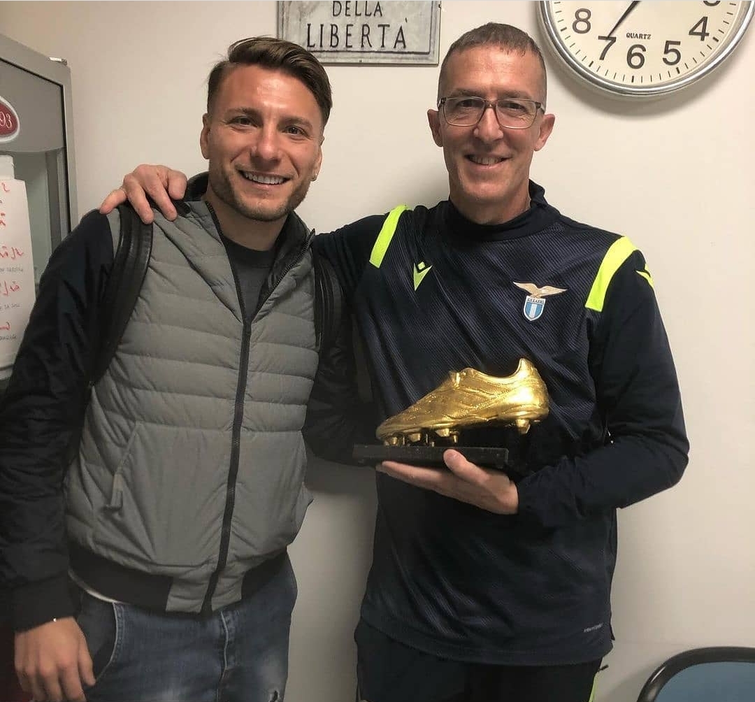 包含赛地聚焦：社区盾转会期热度飙升；拉齐奥刷新队史纪录；更衣室稳定；心理建设被强调的词条