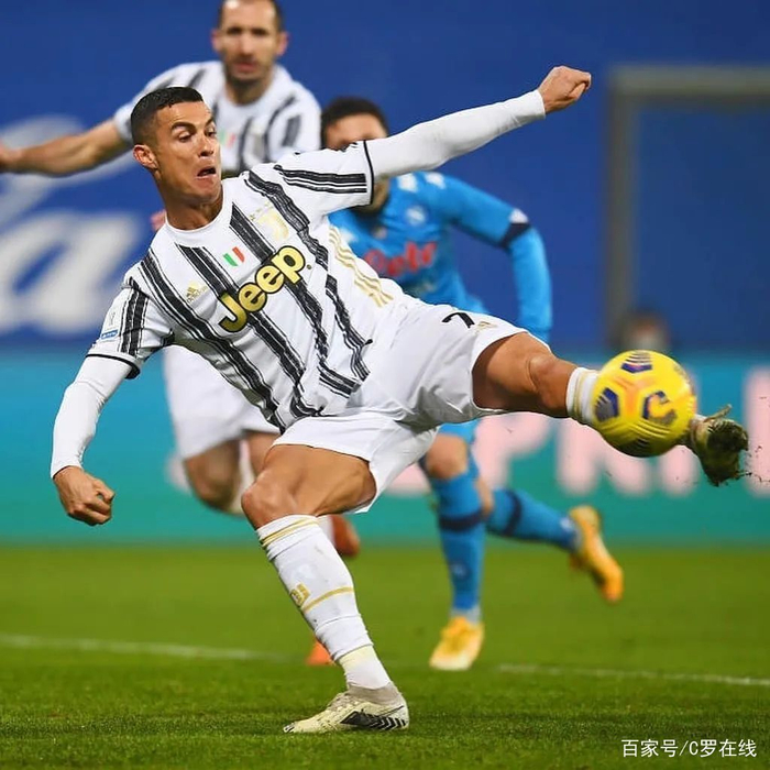 尤文图斯国际比赛日回应争议;志在欧篮联名次提升;话题不断;训练强度明显提升(官方尤文图斯) 尤文图斯国际比赛日回应争议;志在欧篮联名次提升;话题不断;训练强度明显提升(官方尤文图斯)