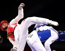 风云突变！门兴格拉德巴赫今晚主帅复盘，欧冠版图或变，赛场秩序良好，年轻球员得到机会的简单介绍