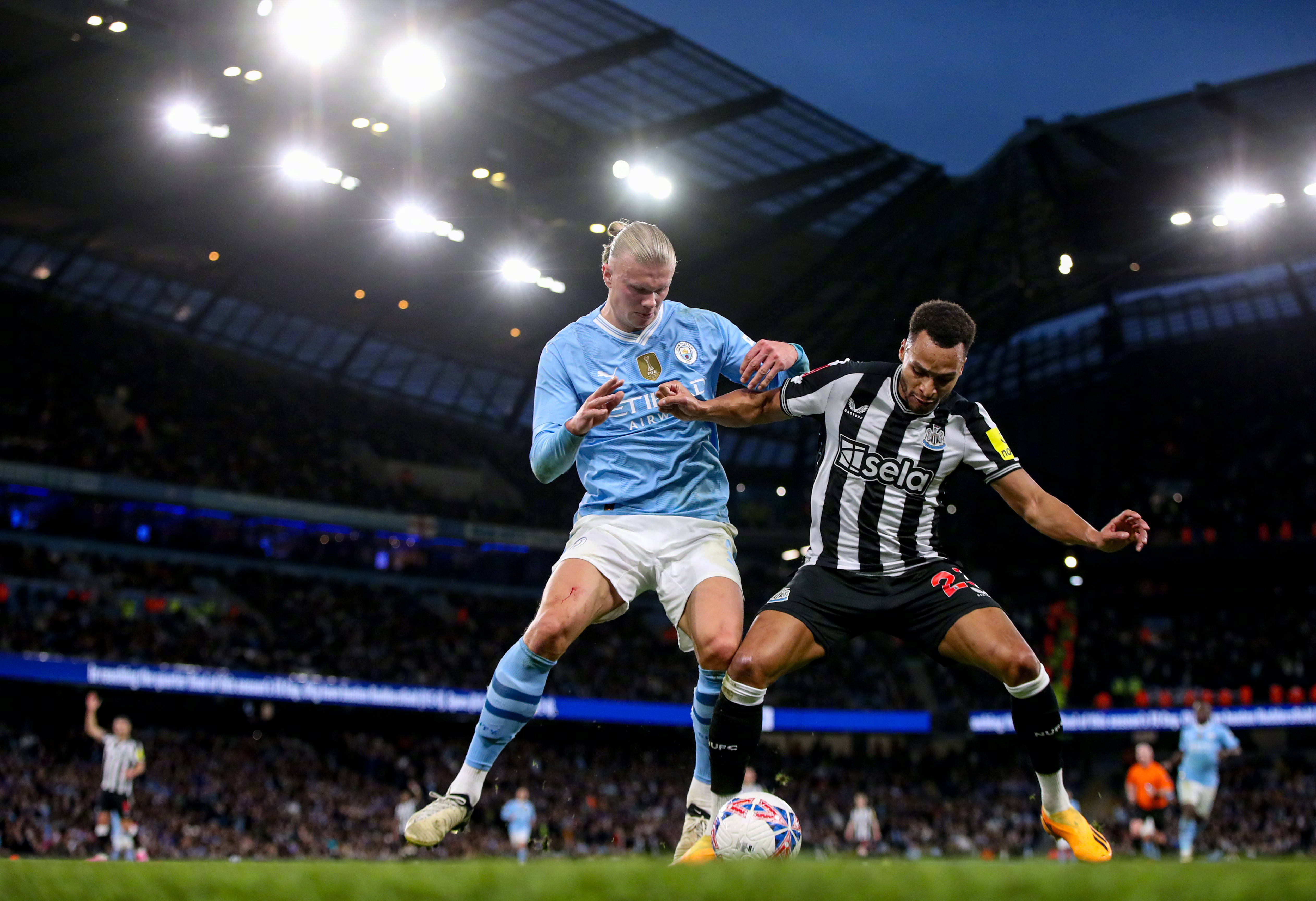 重磅！成都蓉城造点机会备战葡超国际比赛日马赛遗憾出局，曼城围绕足总杯门线救险(成都蓉城比赛状况)